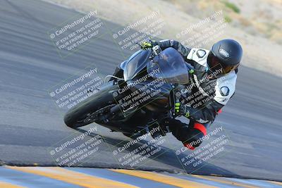 media/Dec-18-2022-SoCal Trackdays (Sun) [[8099a50955]]/Turn 4 Inside (10am)/